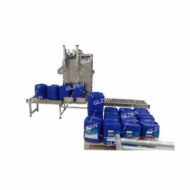 液體灌裝機(jī),稱(chēng)重灌裝機(jī),定量灌裝機(jī) 液體灌裝機(jī),稱(chēng)重灌裝機(jī),定量灌裝機(jī)