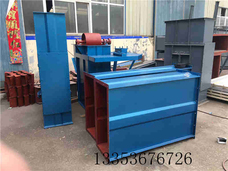 小型膠帶式提升機2