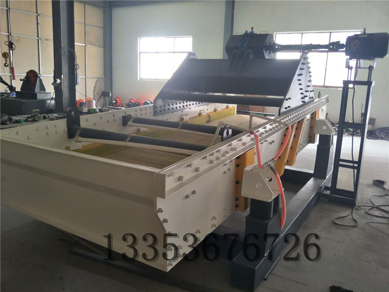 尾礦干排選用高頻振動篩與普通脫水篩有什么區(qū)別？